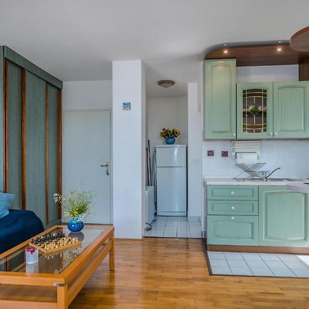 Amazing Apartment In Krk With Kitchen Krk Town Dış mekan fotoğraf